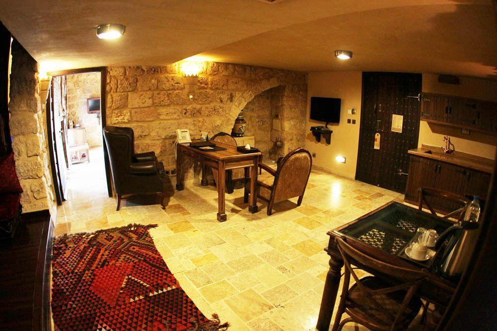 Assaha Hotel Beirut Exterior photo