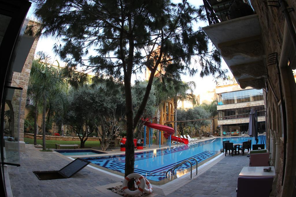 Assaha Hotel Beirut Exterior photo